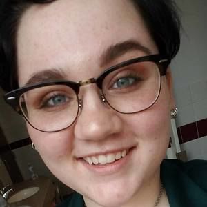 Meet your Posher, Val